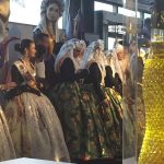 Botella de aceite de oliva OLIVA SI y recibimiento en el recinto del mundial de tenis de mesa celebrado en alicante